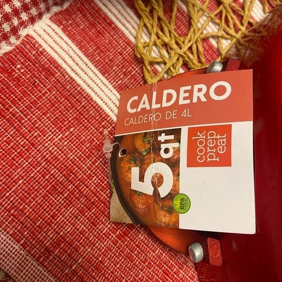 NWT 5 Quart Caldero Cook Prep & Eat Red Non-Stick Casserole Dish with Lid - Picture 8 of 8